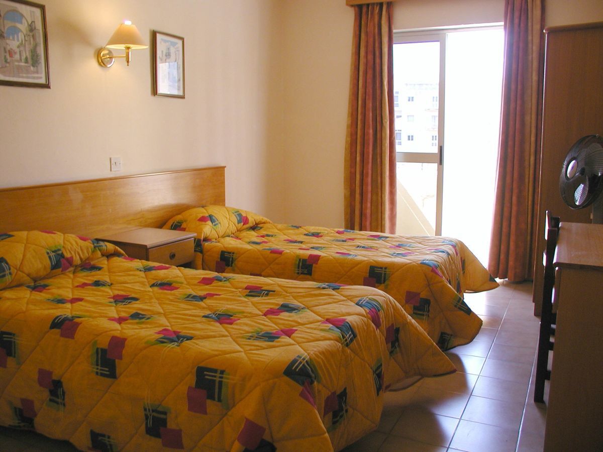 Cardor Holiday Complex St. Paul's Bay Bagian luar foto